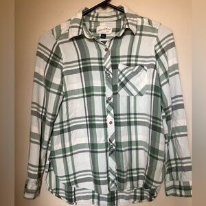Universal Thread Forest Green Plaid Shirt